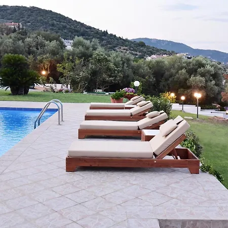 La Maison Blanche Villa