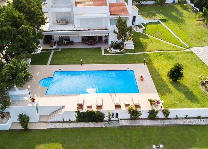 La Maison Blanche Villa
