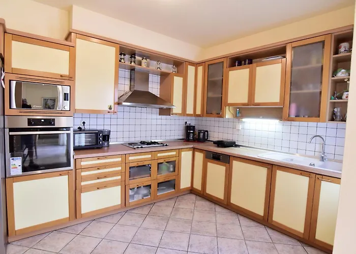 La Maison Blanche Villa Kavála